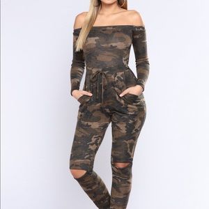 BRAND NEW Camo jump suite
